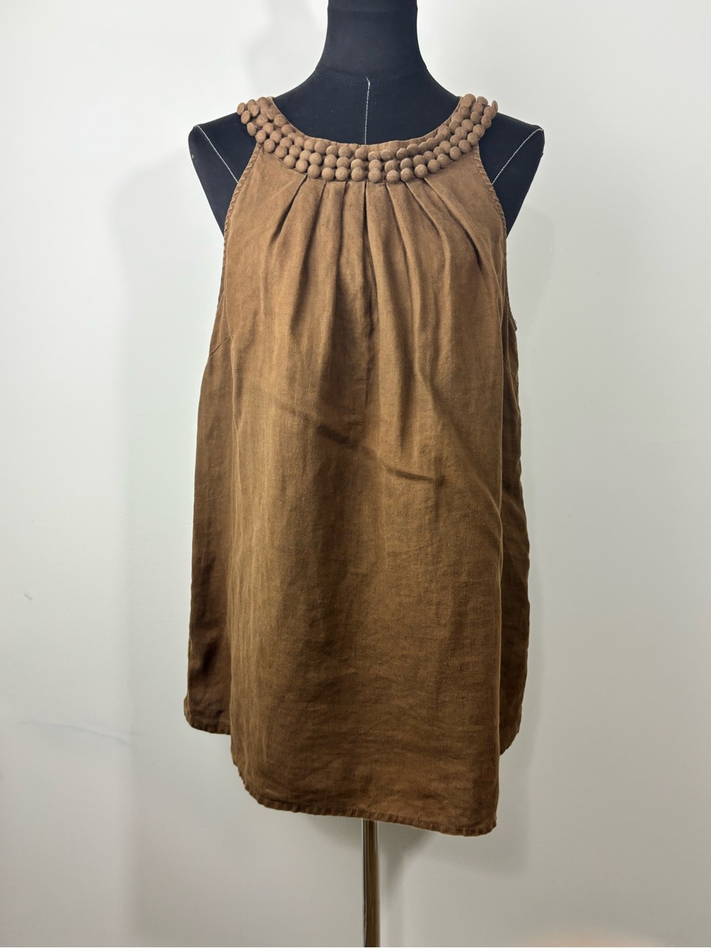Alexandra Bartlett Women’s 100% Linen Brown Embellished Neck Top Size Large
